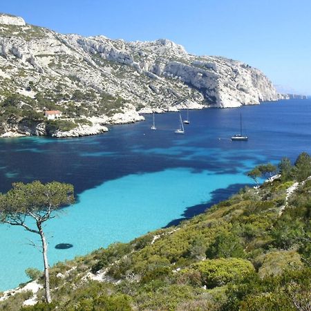 Villa T3 A 10' De Cassis - Piscine Privee Et Cuisine D'Ete Exterieure Carnoux-en-Provence Dış mekan fotoğraf
